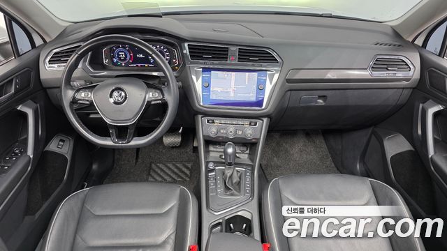 Volkswagen Tiguan Allspace 2.0 TDI Prestige 2020 — фото 7
