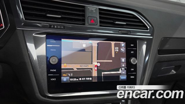 Volkswagen Tiguan Allspace 2.0 TDI Prestige 2020 — фото 14