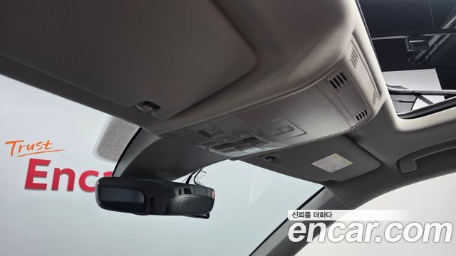 Volkswagen Tiguan Allspace 2.0 TDI Prestige 2020 — фото 32