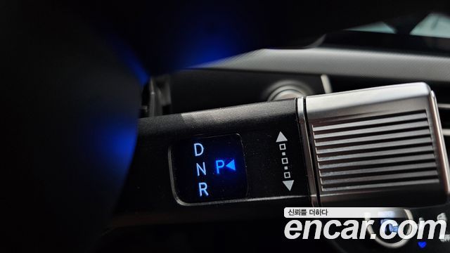 Hyundai Sonata The Edge (DN8) 1.6 Turbo Exclusive 2024 — фото 9