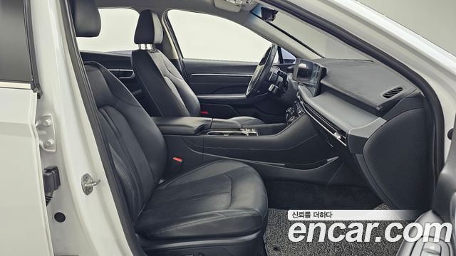 Hyundai Sonata The Edge (DN8) 1.6 Turbo Exclusive 2024 — фото 11