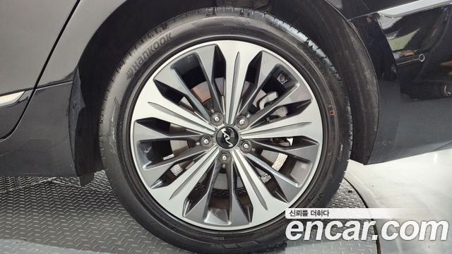 Kia K8 3.5 Gasoline 2WD Noblesse 2022 — фото 21