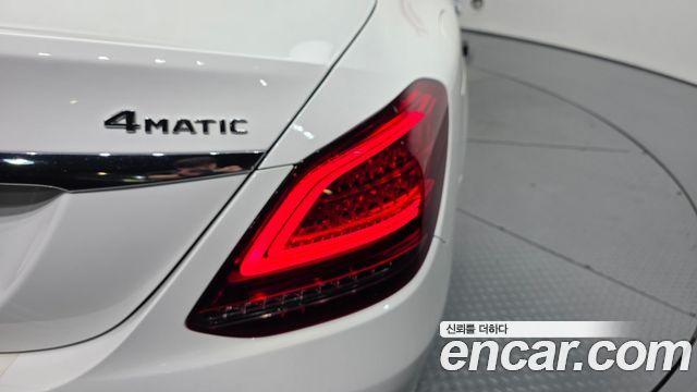Mercedes-Benz C-Class (W205) C220 d 4MATIC Exclusive 2019 — фото 23