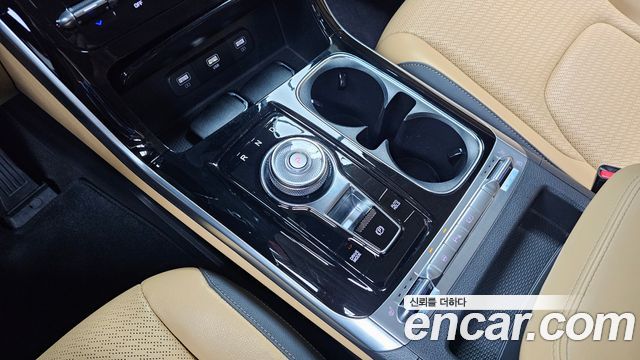 Kia Carnival (IV) Gasoline 7-Seater Noblesse 2023 — фото 9