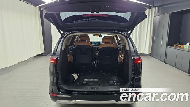 Kia Carnival (IV) Gasoline 7-Seater Noblesse 2023 — фото 16