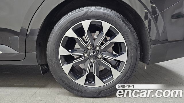 Kia Carnival (IV) Gasoline 7-Seater Noblesse 2023 — фото 21