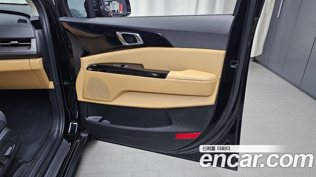 Kia Carnival (IV) Gasoline 7-Seater Noblesse 2023 — фото 25