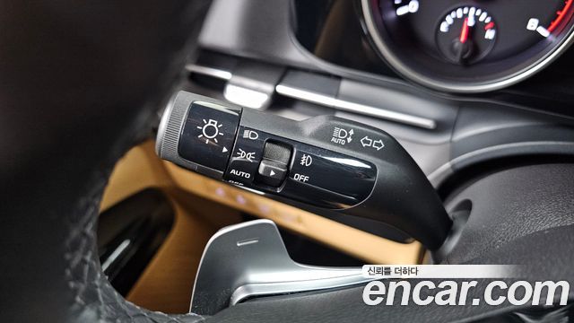 Kia Carnival (IV) Gasoline 7-Seater Noblesse 2023 — фото 29