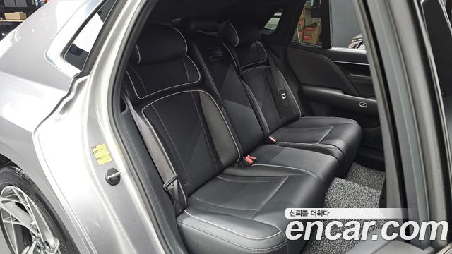 Genesis G90 (RS4) Gasoline 3.5 Turbo e-S/C AWD 2025 — фото 15