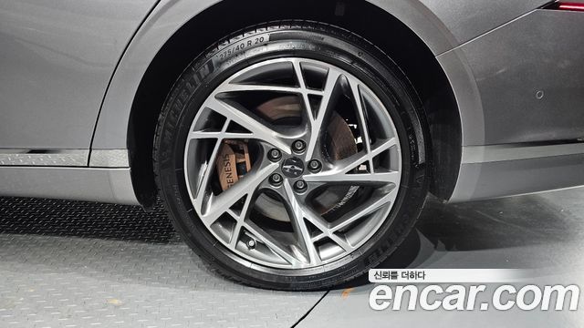 Genesis G90 (RS4) Gasoline 3.5 Turbo e-S/C AWD 2025 — фото 27