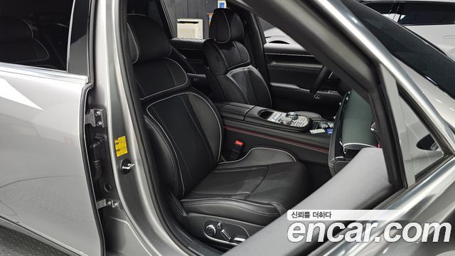 Genesis G90 (RS4) Gasoline 3.5 Turbo e-S/C AWD 2025 — фото 32