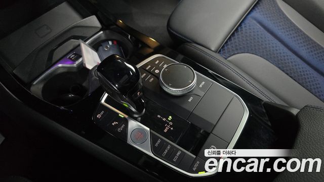 BMW 1 Series (F40) 120i M Sports 2023 — фото 9