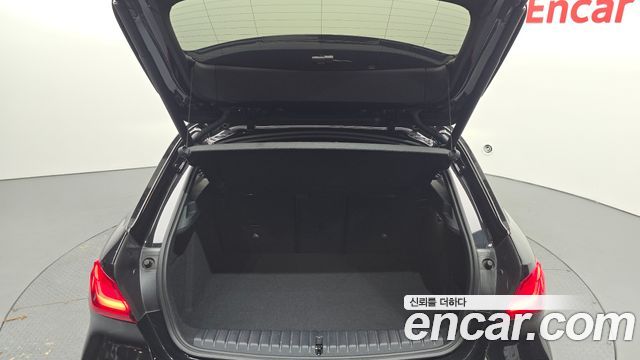 BMW 1 Series (F40) 120i M Sports 2023 — фото 24