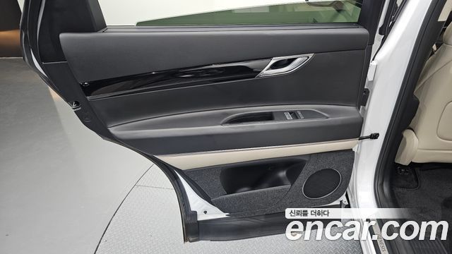 Genesis GV80 2.5T Gasoline AWD 2021 — фото 25