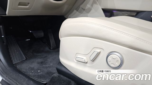 Genesis GV80 2.5T Gasoline AWD 2021 — фото 32