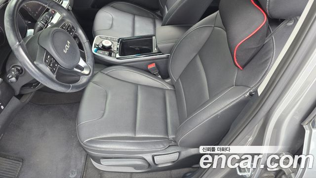 Kia Niro EV Prestige 2022 — фото 18