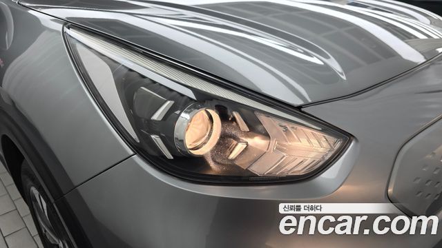 Kia Niro EV Prestige 2022 — фото 22