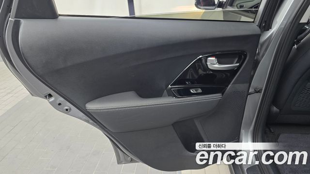 Kia Niro EV Prestige 2022 — фото 25