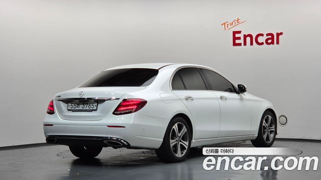 Mercedes-Benz E-Class (W213) E300 Avantgarde 2019 — фото 2