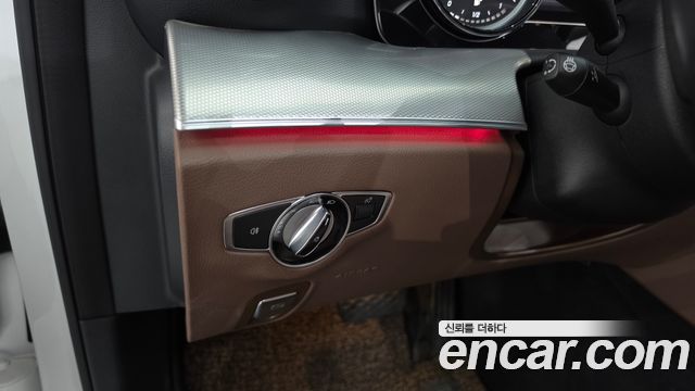 Mercedes-Benz E-Class (W213) E300 Avantgarde 2019 — фото 28