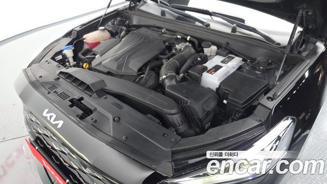 Kia K8 3.5 Gasoline 4WD Platinum 2022 — фото 6