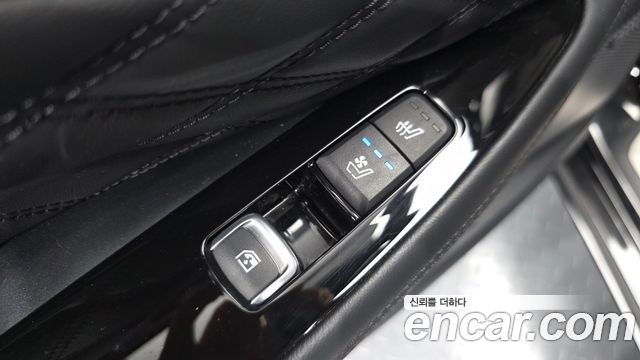 Kia K8 3.5 Gasoline 4WD Platinum 2022 — фото 30