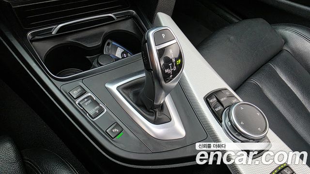 BMW 4 Series (F32) 428i M Sport Convertible 2016 — фото 9