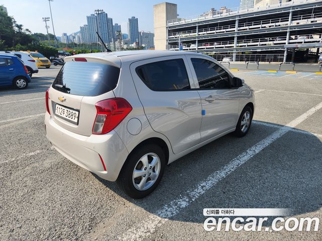 Chevrolet Spark LT 2021 — фото 5