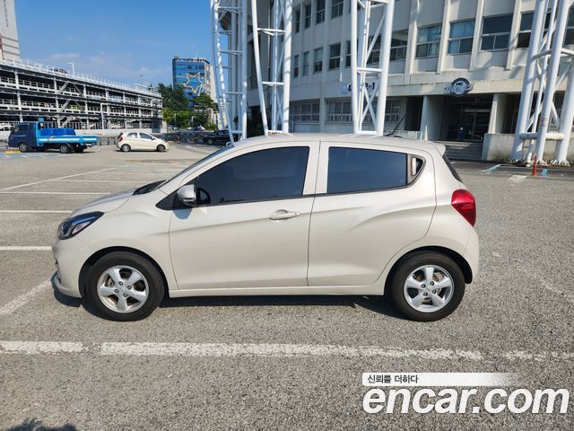 Chevrolet Spark LT 2021 — фото 8