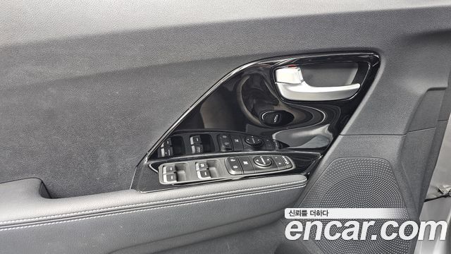 Kia Niro EV Prestige 2022 — фото 31