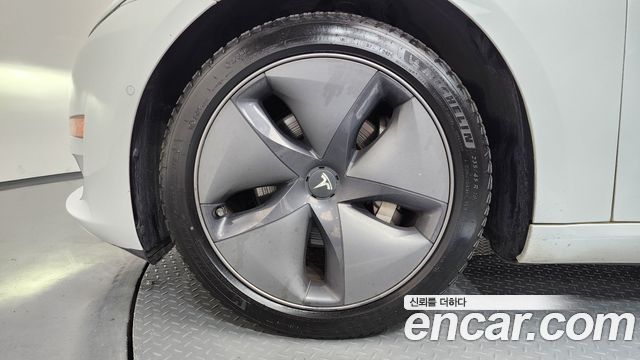 Tesla Model 3 Long Range AWD 2020 — фото 5