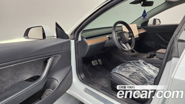 Tesla Model 3 Long Range AWD 2020 — фото 10