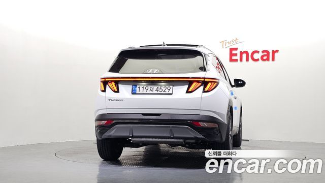 Hyundai Tucson Hybrid (NX4) Inspiration 2WD 2023 — фото 4