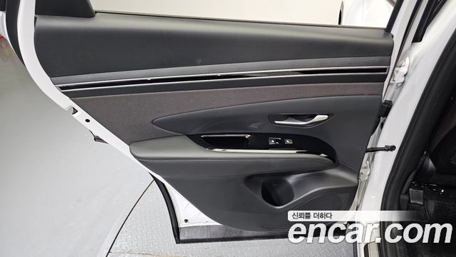 Hyundai Tucson Hybrid (NX4) Inspiration 2WD 2023 — фото 25