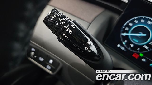Hyundai Tucson Hybrid (NX4) Inspiration 2WD 2023 — фото 27