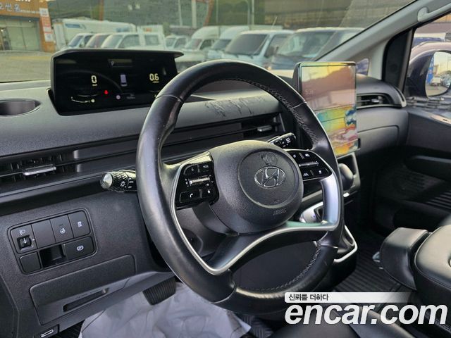 Hyundai Staria L3.5 Cargo 3-Seater Modern 2023 — фото 8
