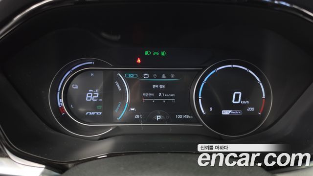 Kia Niro EV Prestige 2022 — фото 8