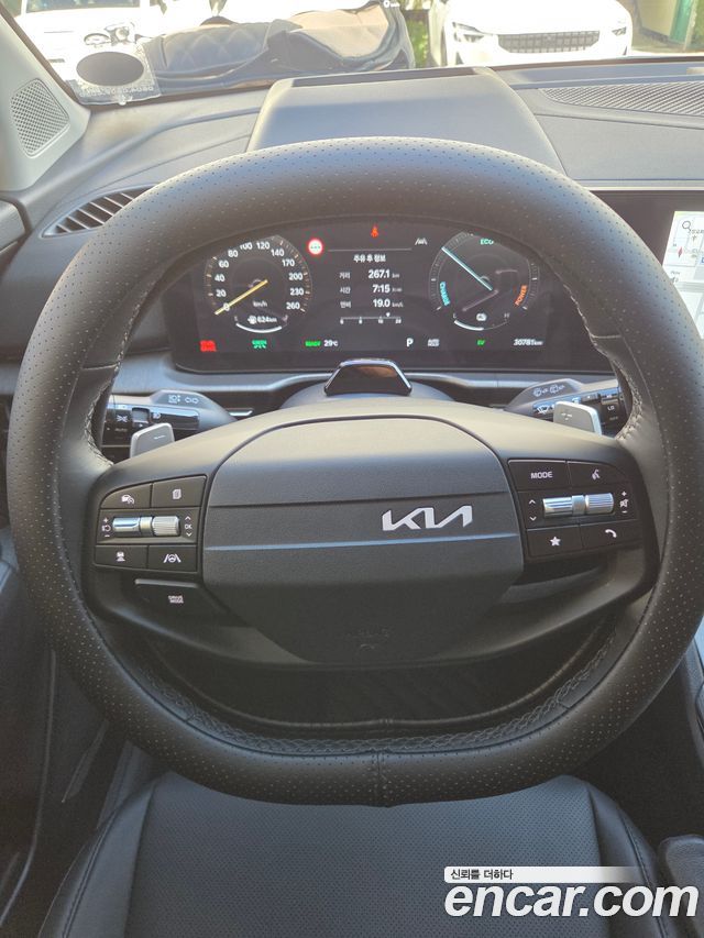 Kia Sportage Hybrid (V) HEV 1.6 2WD Signature 2025 — фото 8