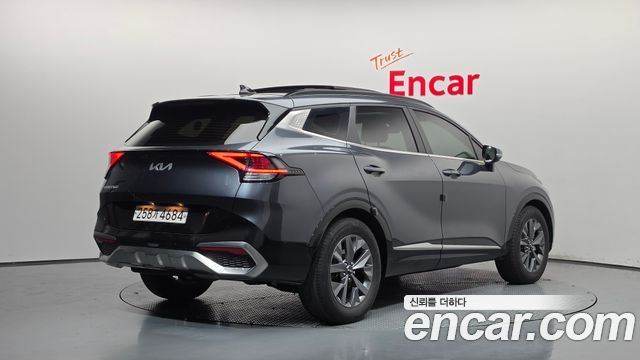 Kia Sportage (V) Diesel 2.0 2WD Nobleless 2022 — фото 2