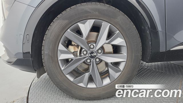 Kia Sportage (V) Diesel 2.0 2WD Nobleless 2022 — фото 5