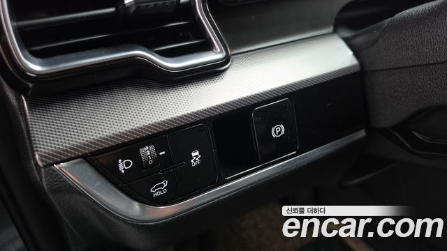 Kia Sportage (V) Diesel 2.0 2WD Nobleless 2022 — фото 19