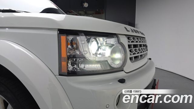 Land Rover Discovery 4 3.0 SDV6 SE 2012 — фото 22