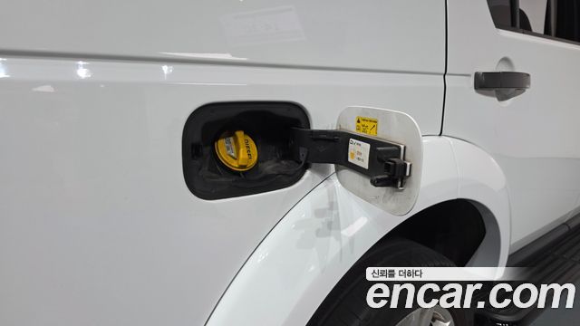 Land Rover Discovery 4 3.0 SDV6 SE 2012 — фото 27