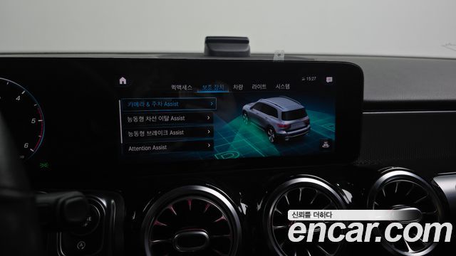 Mercedes-Benz GLB-Class (X247) GLB200 d 2021 — фото 16