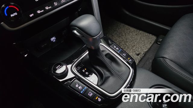 Kia Seltos Gasoline 1.6 Turbo 2WD Signature 2022 — фото 9