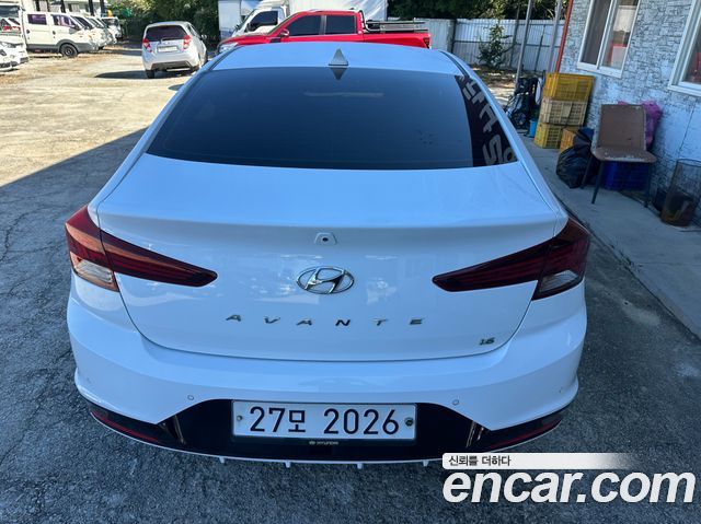 Hyundai Avante (AD) 1.6 Premium 2019 — фото 4