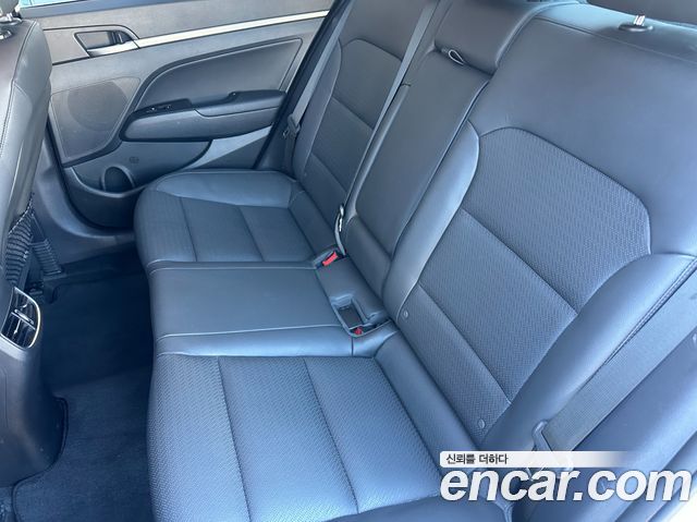 Hyundai Avante (AD) 1.6 Premium 2019 — фото 21