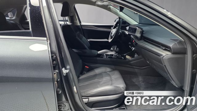 Kia K5 (III) 2.0 Noblesse 2024 — фото 11