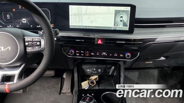 Kia K5 (III) 2.0 Noblesse 2024 — фото 14