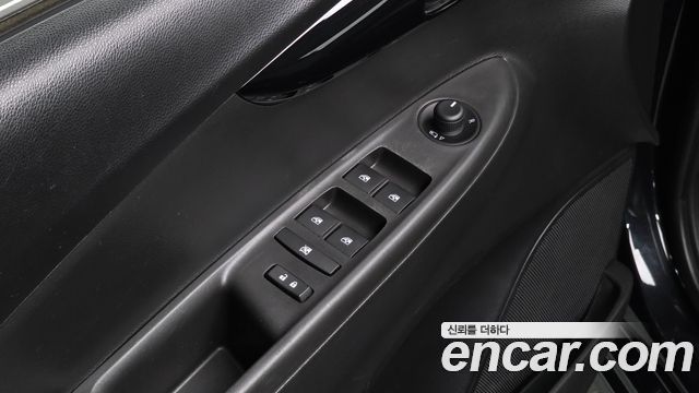 Chevrolet Next Spark LTZ 2016 — фото 20